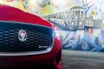 Jaguar XE P300 R-Dynamic 2019 года (NA)